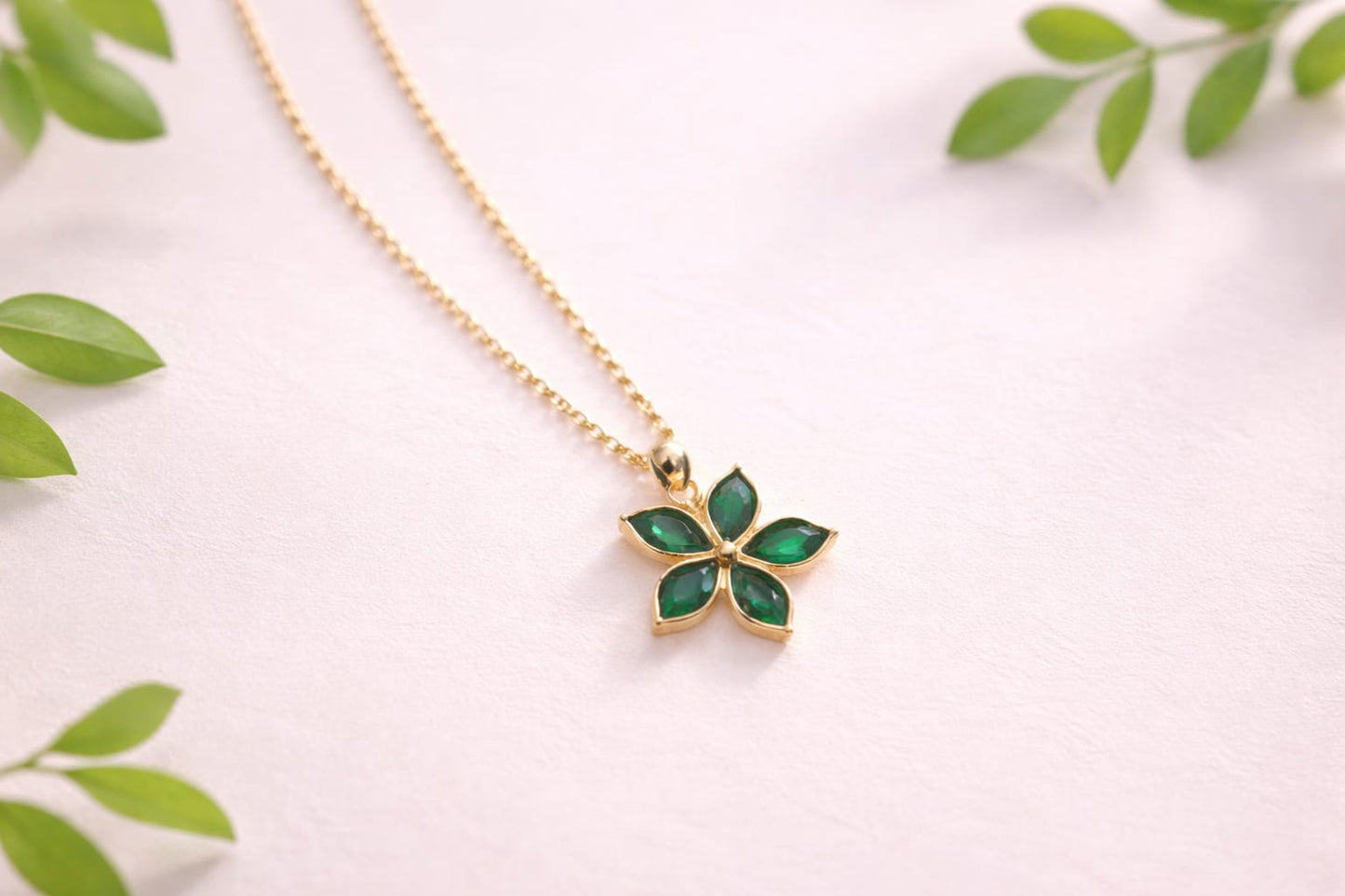 Emerald Green Pendant Necklace