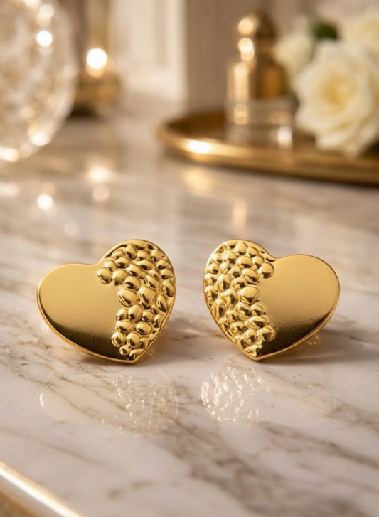 Amour Hammered Heart Studs